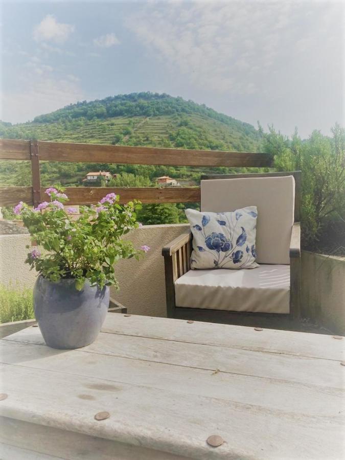 Bed and Breakfast Le Cocon Verrieres  Exterior foto